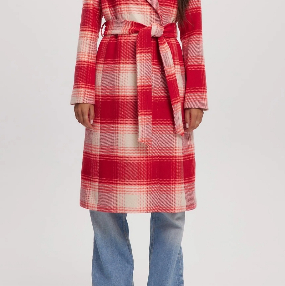 ISO...Noize KATJA Red Check Women's Coat